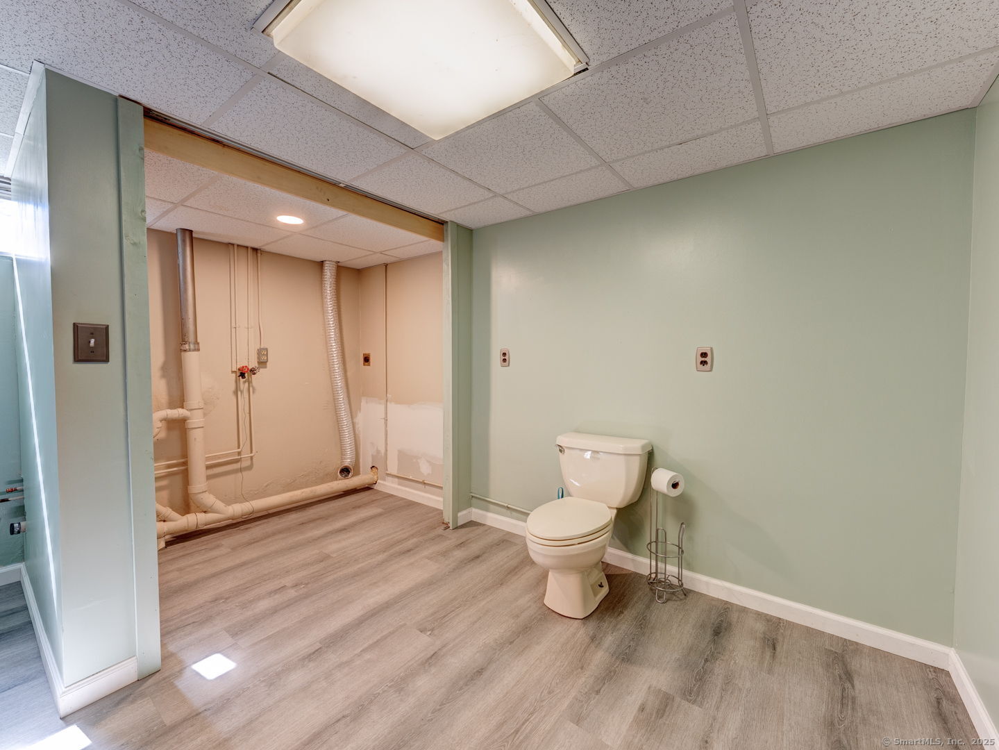 68 Fairway Road, Southington, Connecticut image 29
