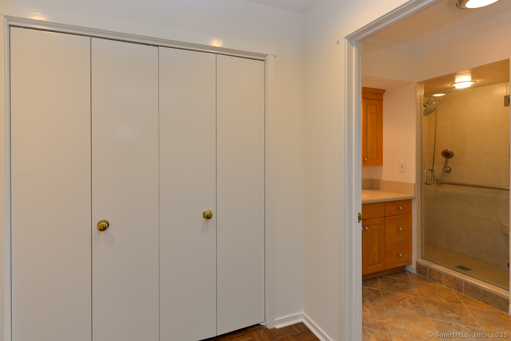881 Heritage Village #B, Southbury, Connecticut image 14