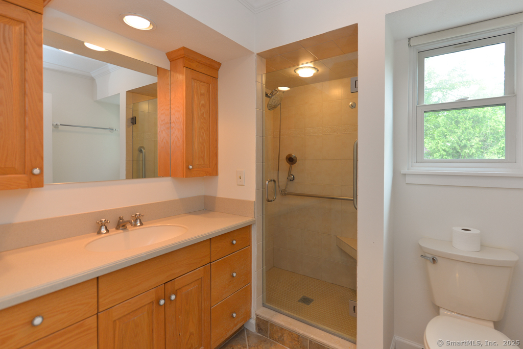 881 Heritage Village #B, Southbury, Connecticut image 15