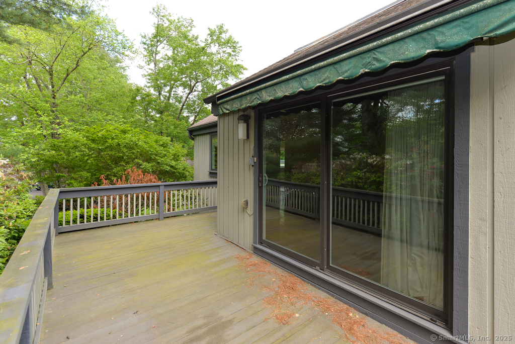 881 Heritage Village #B, Southbury, Connecticut image 8