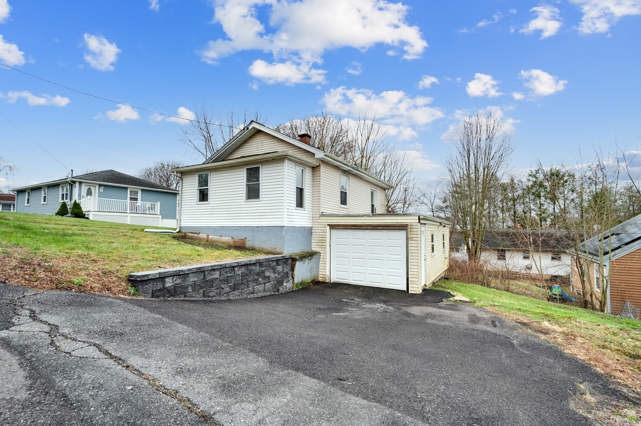 13 Davis Street, Meriden, Connecticut image 3