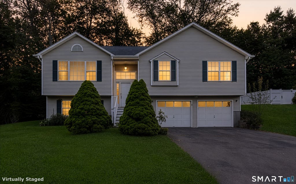 Photo of 24 Wiscassett Avenue, Hamden, CT 06518 (MLS # 24173948)