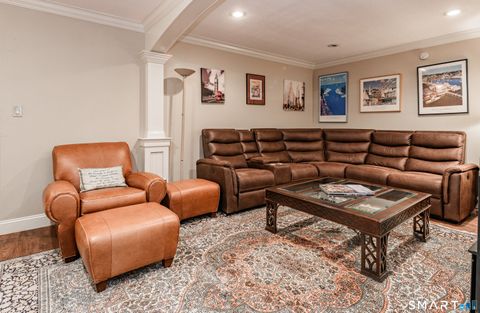 Tiny photo for 2 Bramble Bush #2, Avon, CT 06001 (MLS # 24149337)