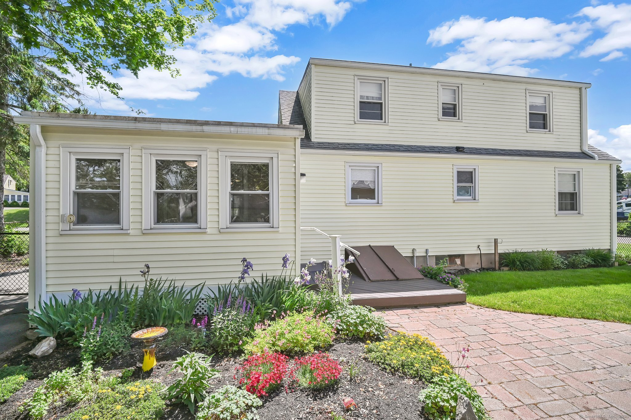 23 Charter Road