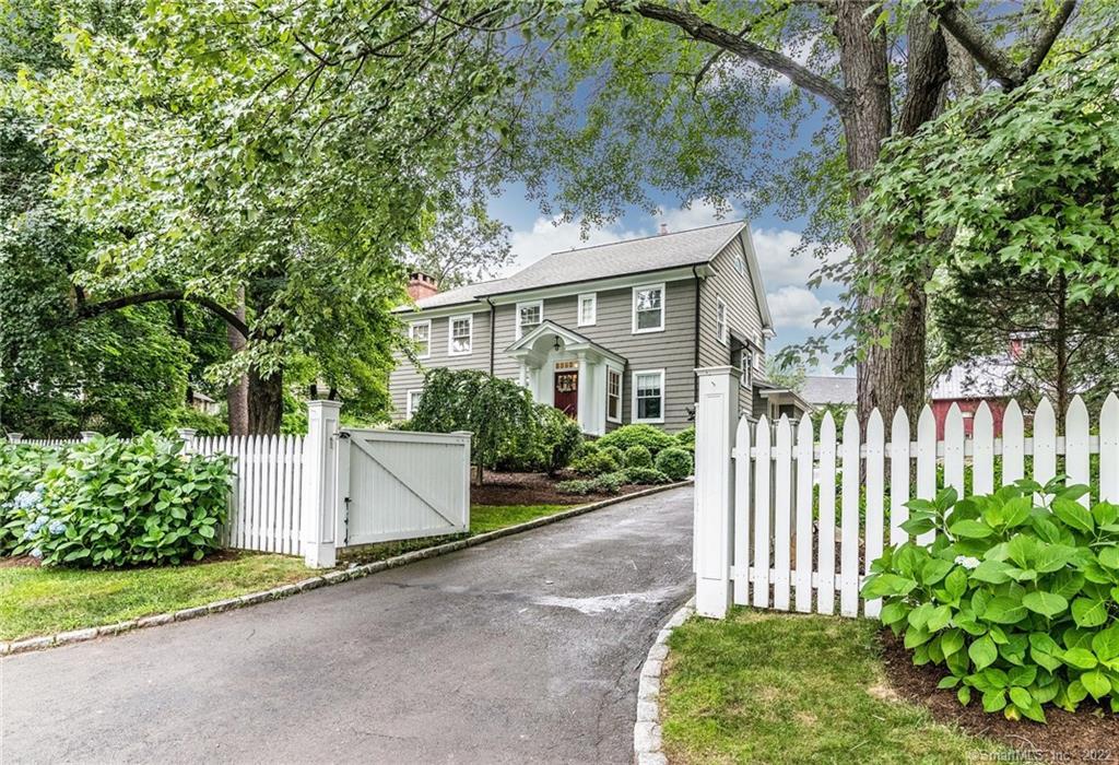 Photo 1 of 30 Sedgwick Avenue, Darien, Connecticut, $1,237,500, Web #: 170212779