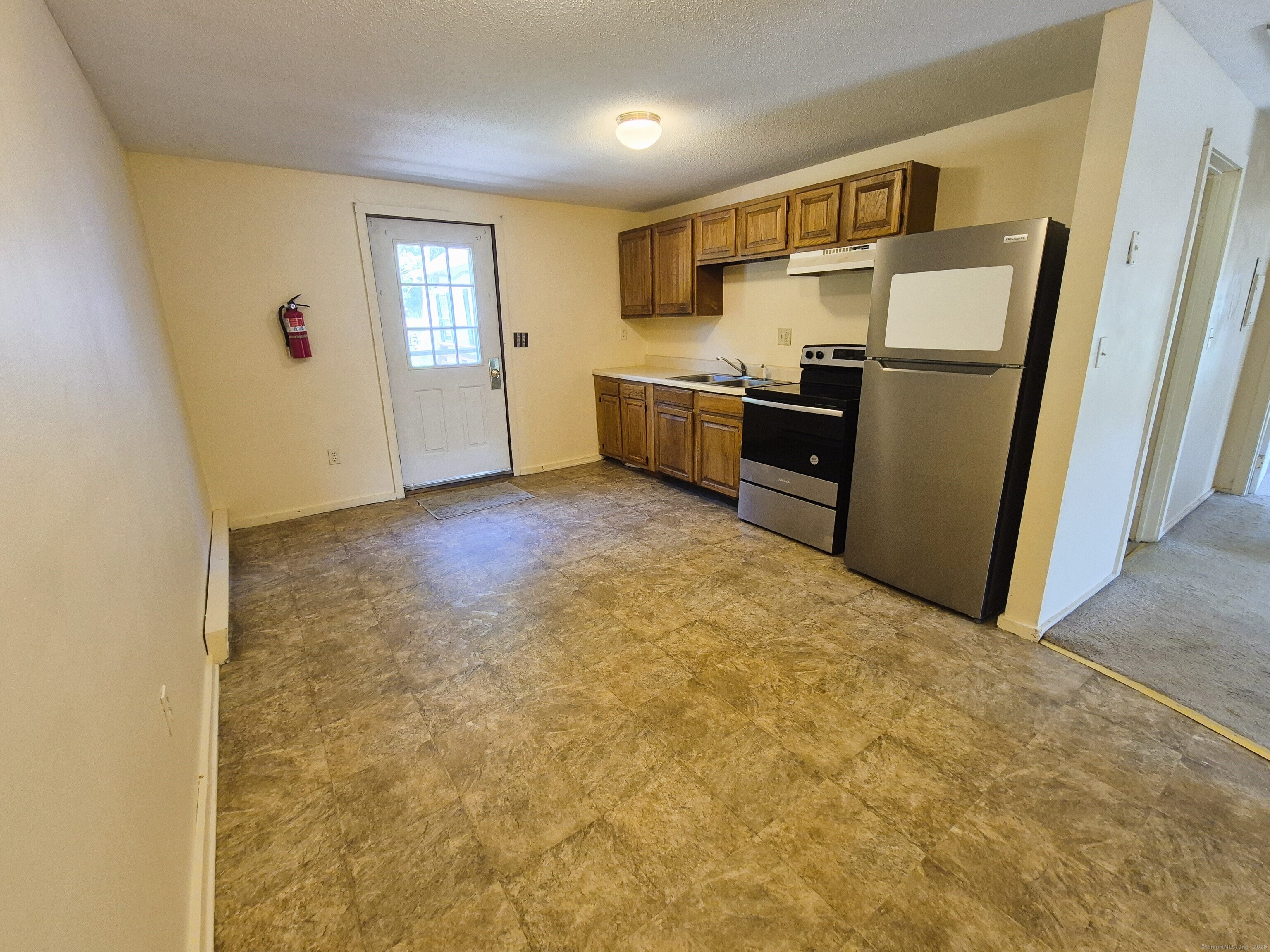 1218 Main Street 32
