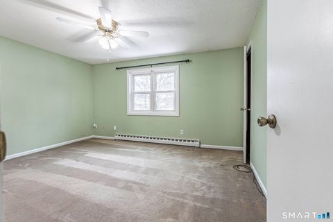 Tiny photo for 71 White Oak Avenue #APT B6, Plainville, CT 06062 (MLS # 24154844)