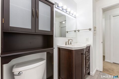 Tiny photo for 71 White Oak Avenue #APT B6, Plainville, CT 06062 (MLS # 24154844)