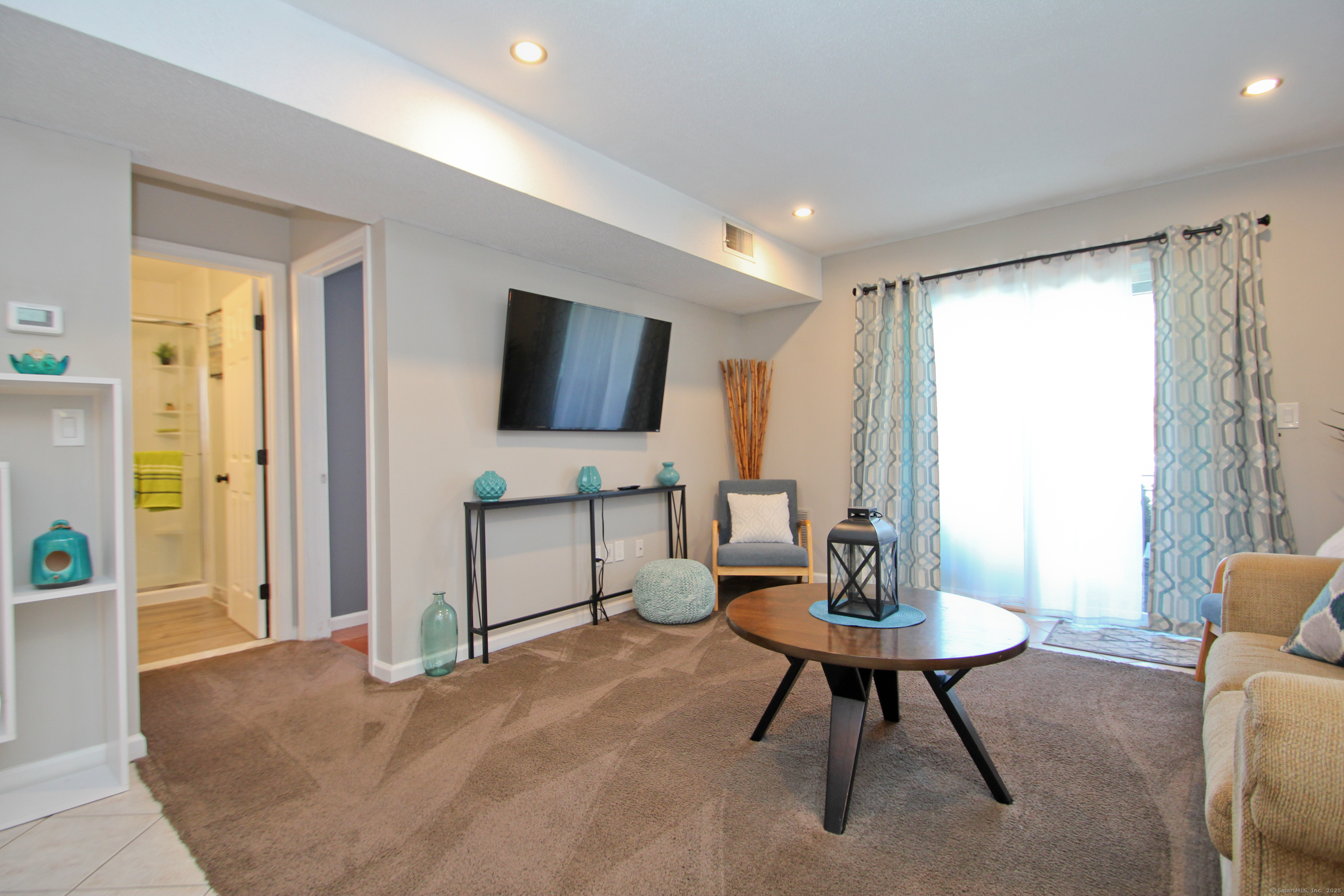 5 Concorde Way #A1, Windsor Locks, Connecticut image 1