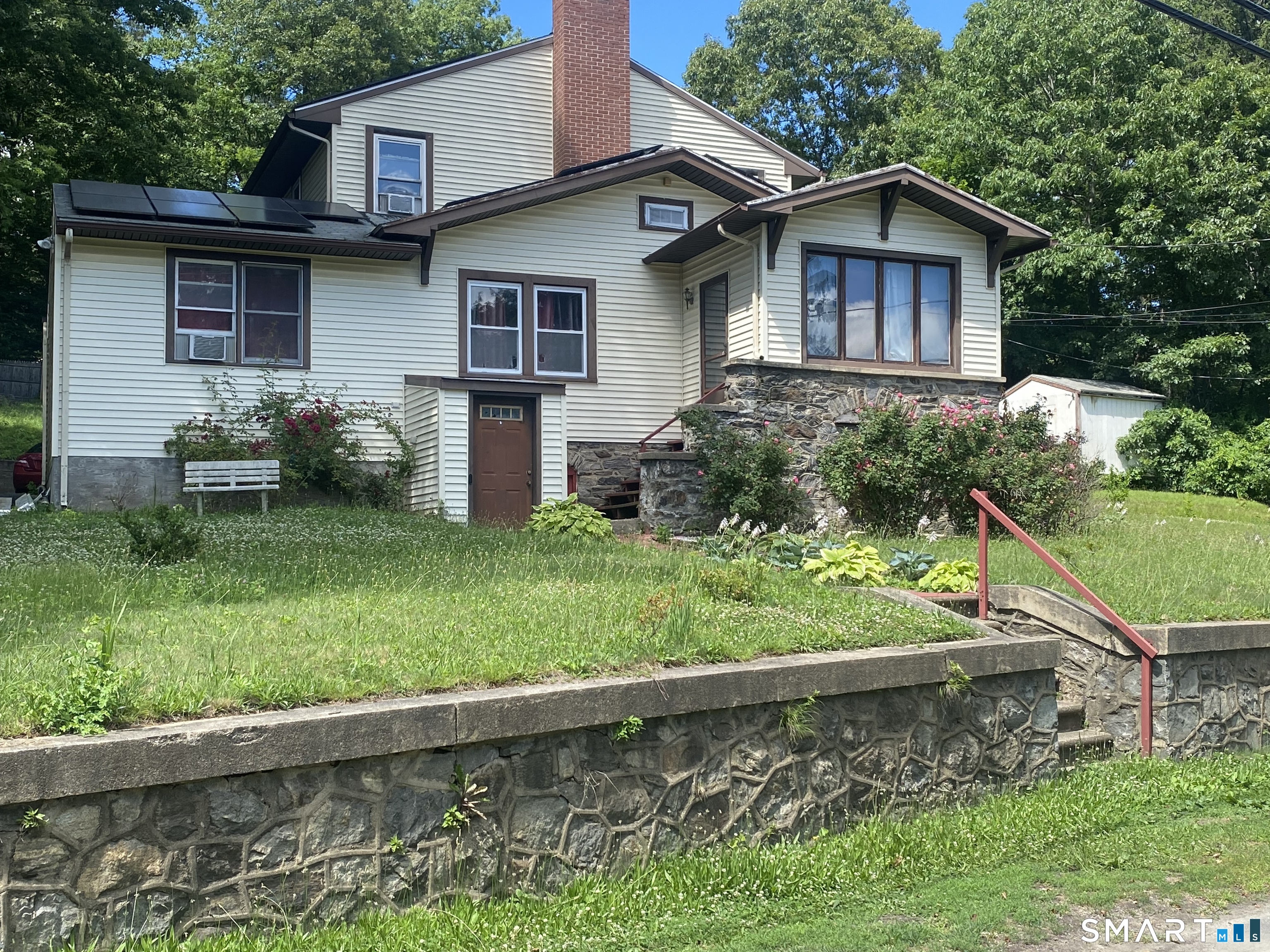 152 Delaware Avenue