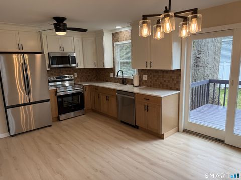 Tiny photo for 41 1/2 Cedar Crest Place #B, Norwalk, CT 06854 (MLS # 24161000)