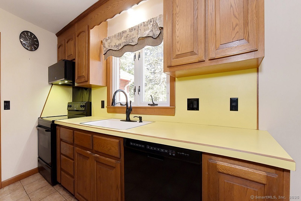 11 Packinghouse Hill Road, Durham, Connecticut image 15