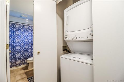 Tiny photo for 22 Olcott Way #22, Ridgefield, CT 06877 (MLS # 24141110)