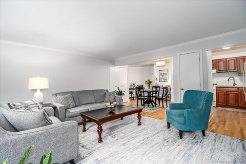 Tiny photo for 22 Olcott Way #22, Ridgefield, CT 06877 (MLS # 24141110)