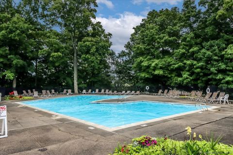 Tiny photo for 22 Olcott Way #22, Ridgefield, CT 06877 (MLS # 24141110)