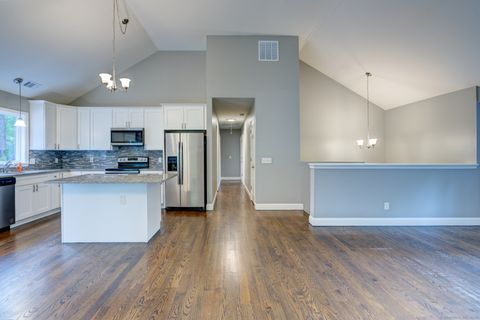 Tiny photo for 143R Oak Street, East Hartford, CT 06118 (MLS # 24133828)