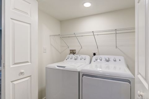 Tiny photo for 143R Oak Street, East Hartford, CT 06118 (MLS # 24133828)