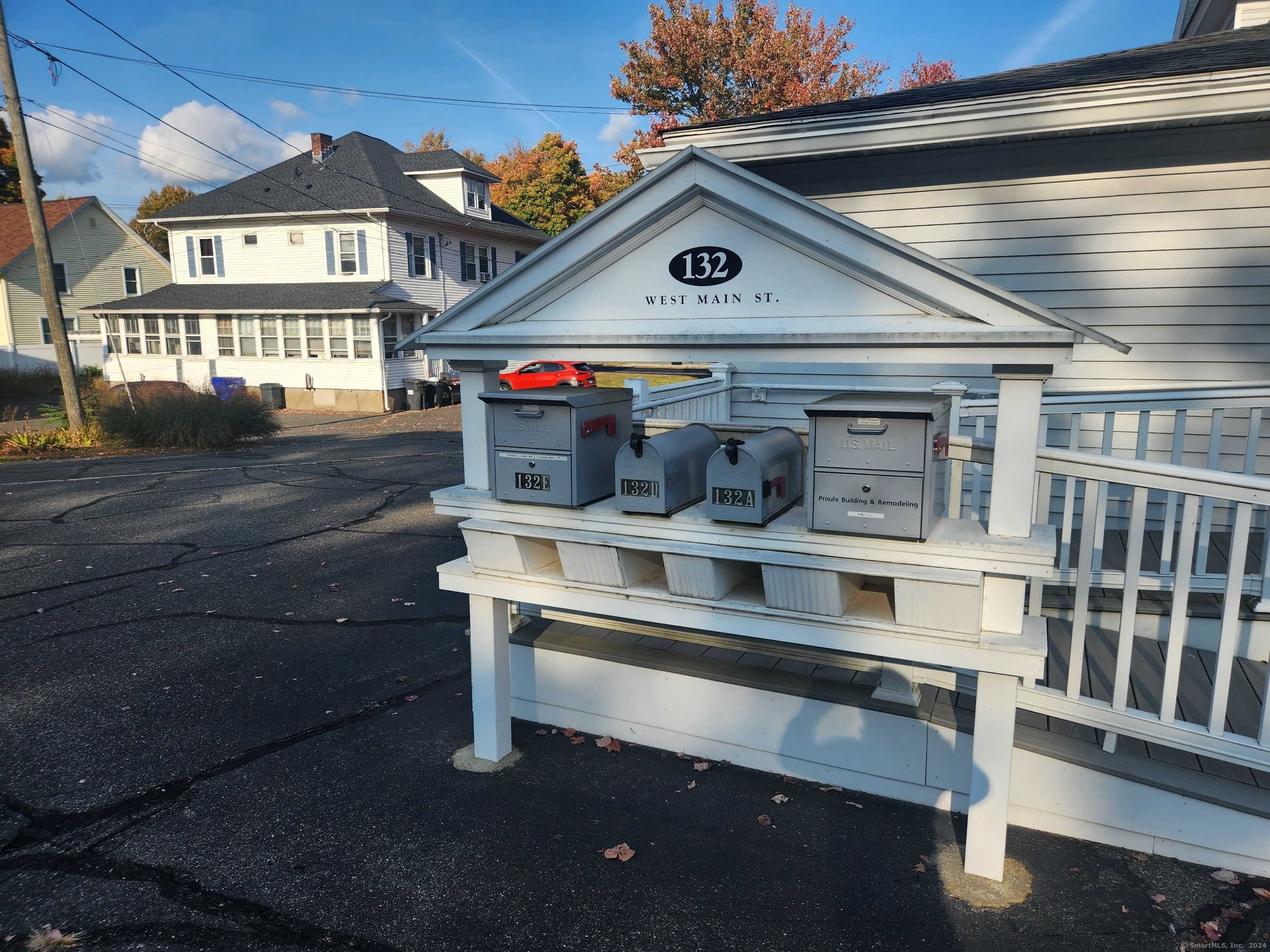 132 West Main Street E