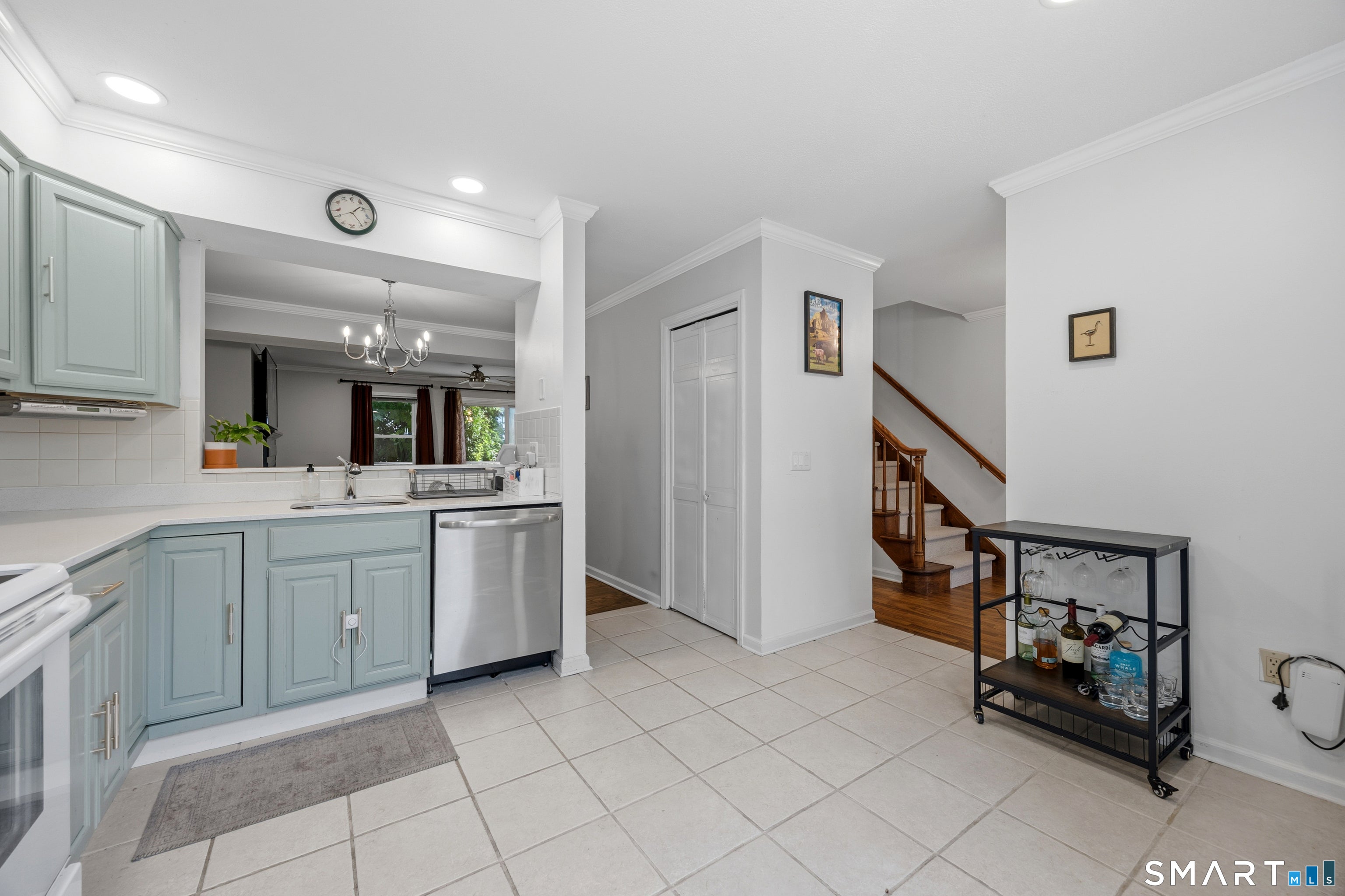 55 Mill Plain Road 12-1