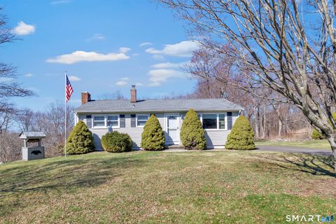 Homes For Sale - 65 Tuckahoe Drive<br/> Shelton, CT 06484