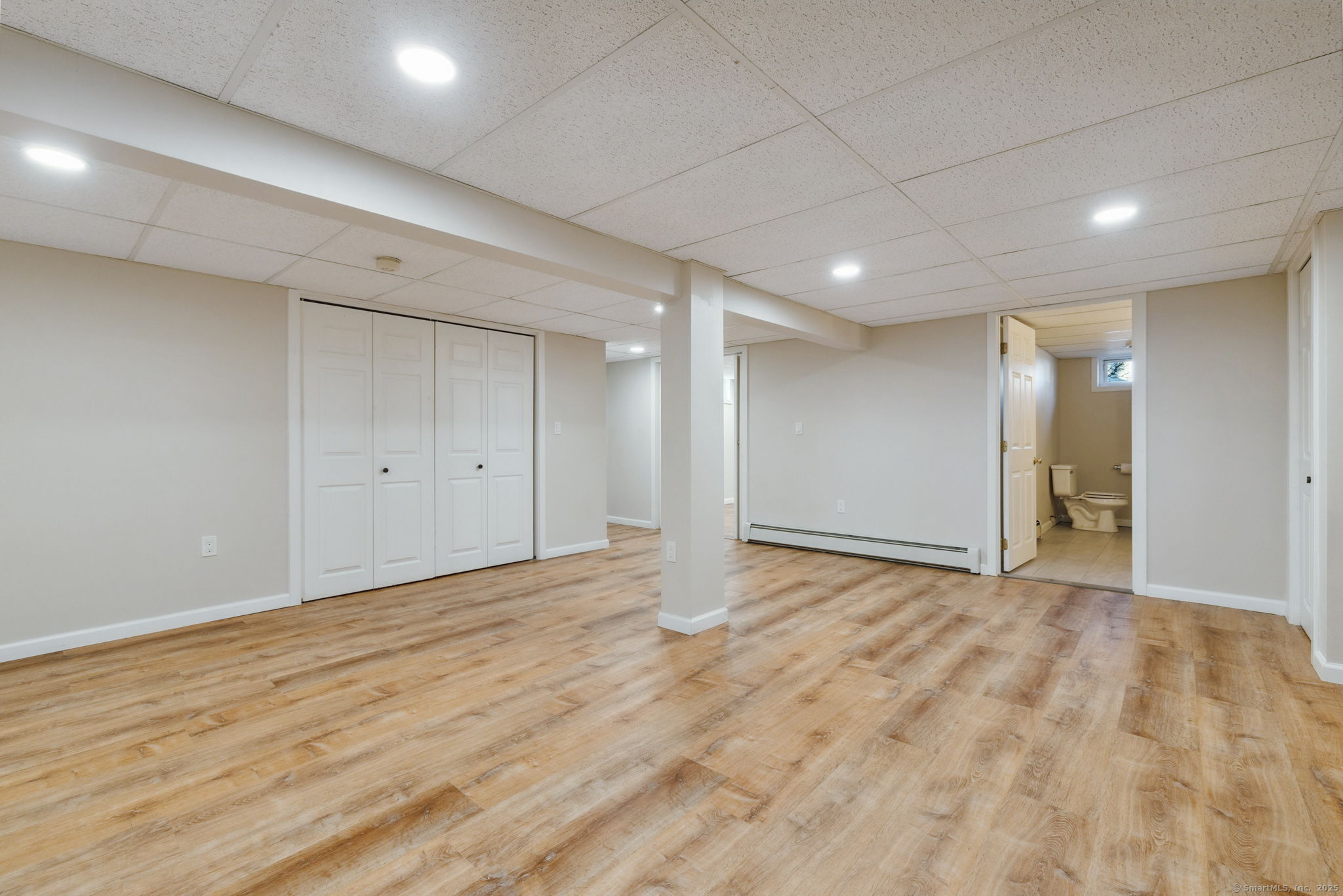 8 Saint Thomas Street, Enfield, Connecticut image 27