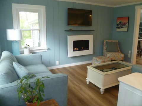 Tiny photo for 6 Sunset Lane, Clinton, CT 06413 (MLS # 24171750)