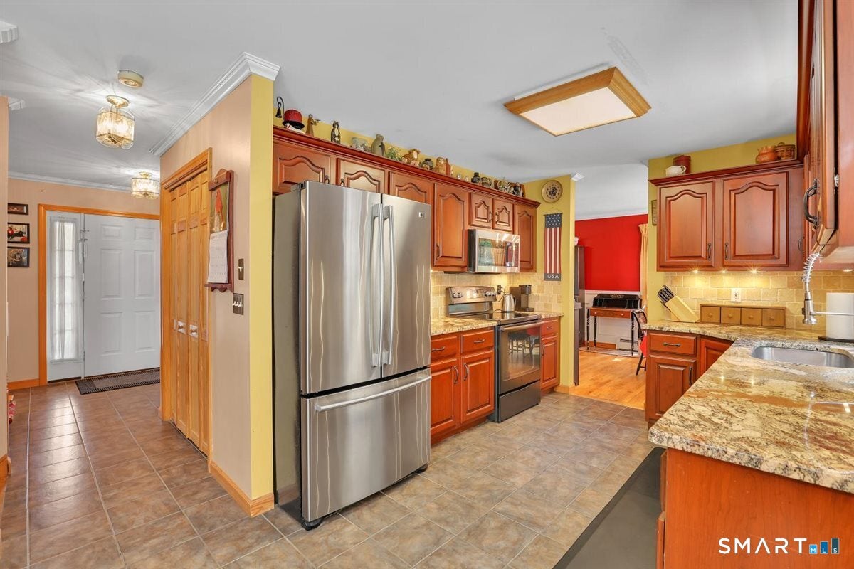 69 Ledgebrook Lane