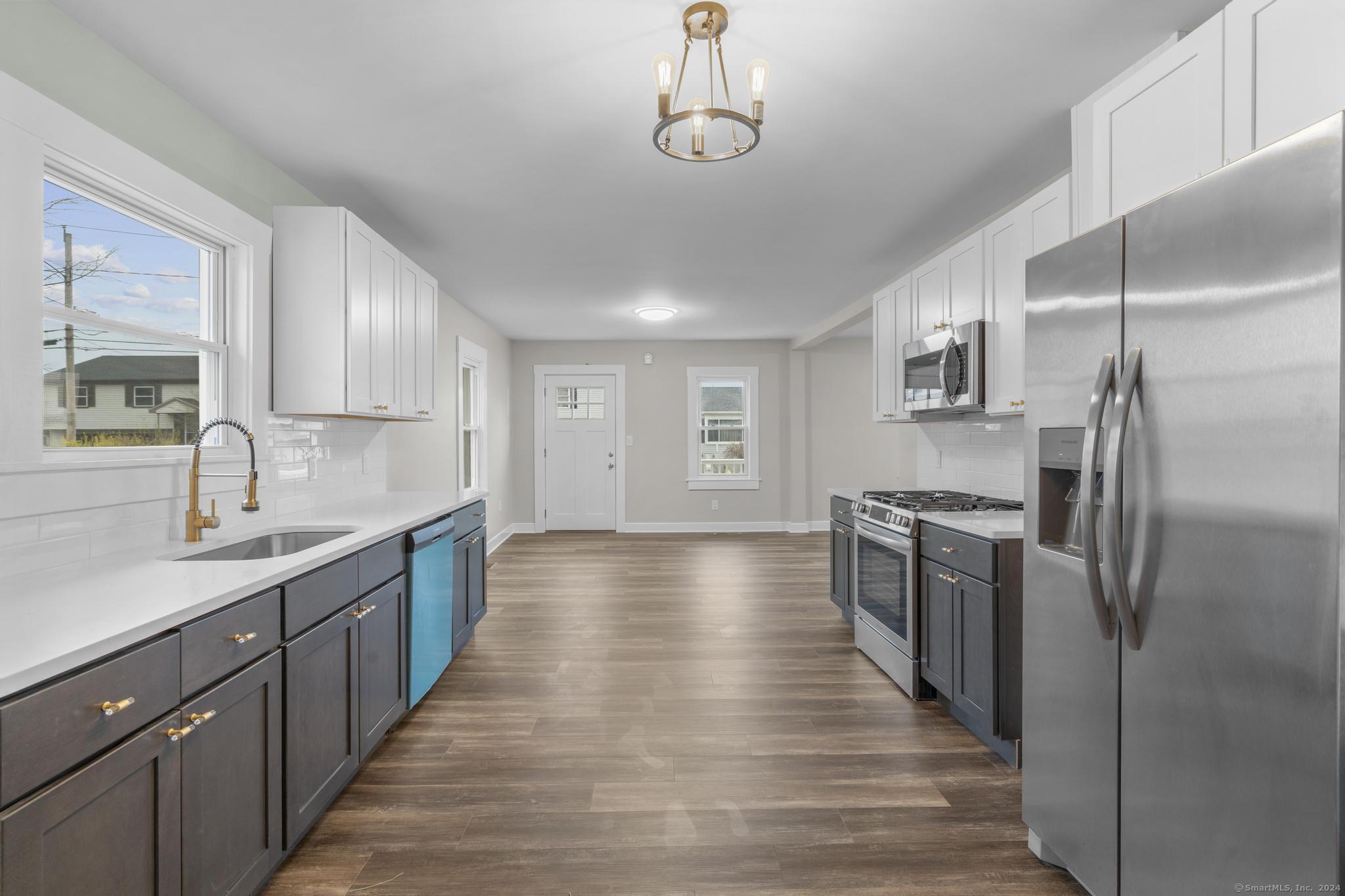 52 Burgess Street, East Haven, Connecticut image 6