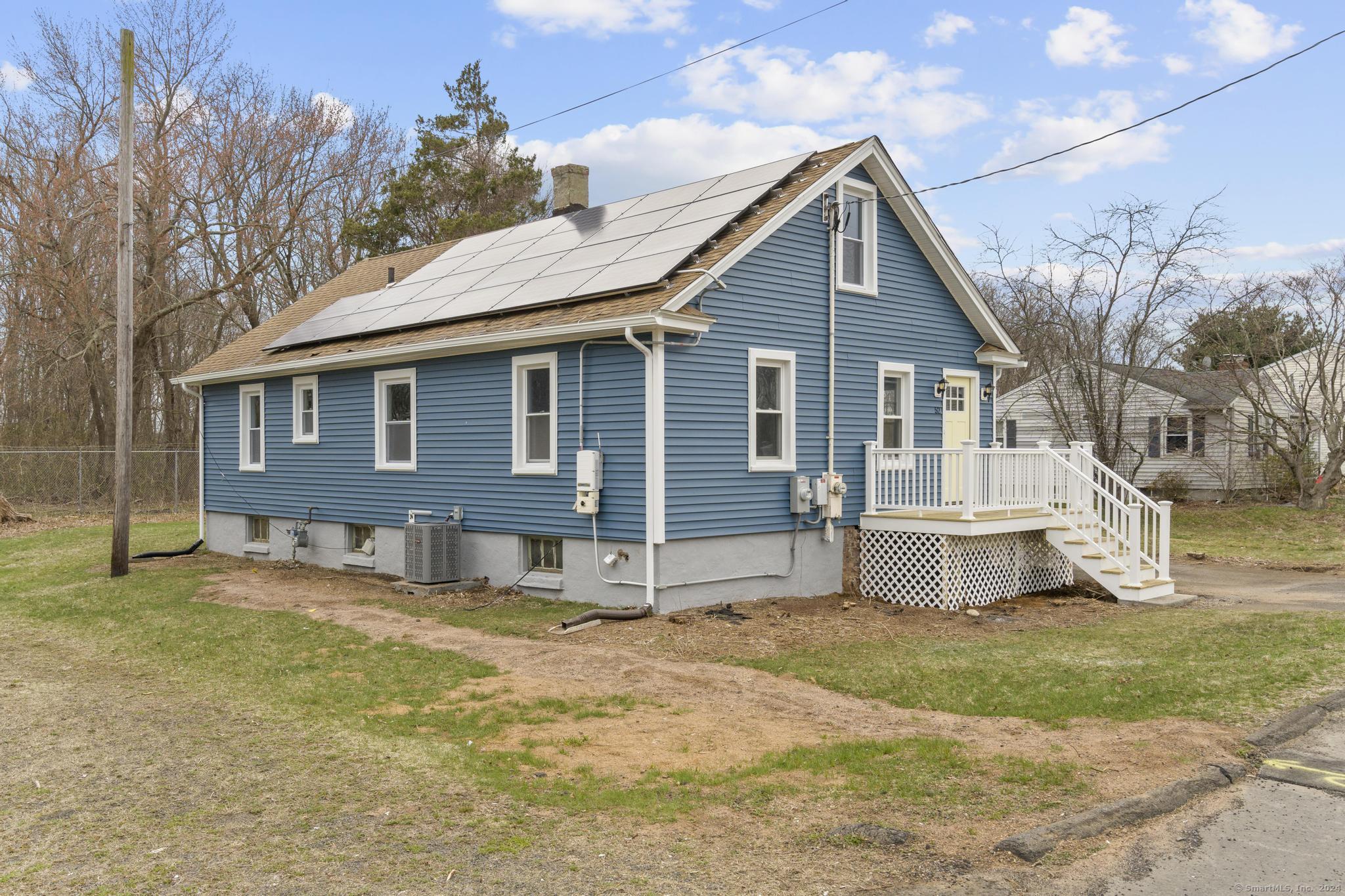 52 Burgess Street