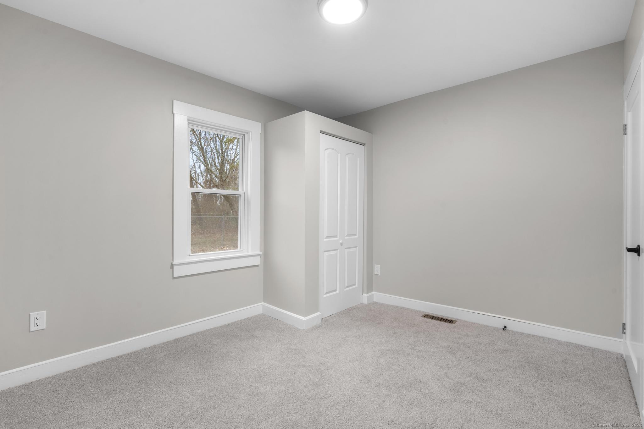 52 Burgess Street, East Haven, Connecticut image 24