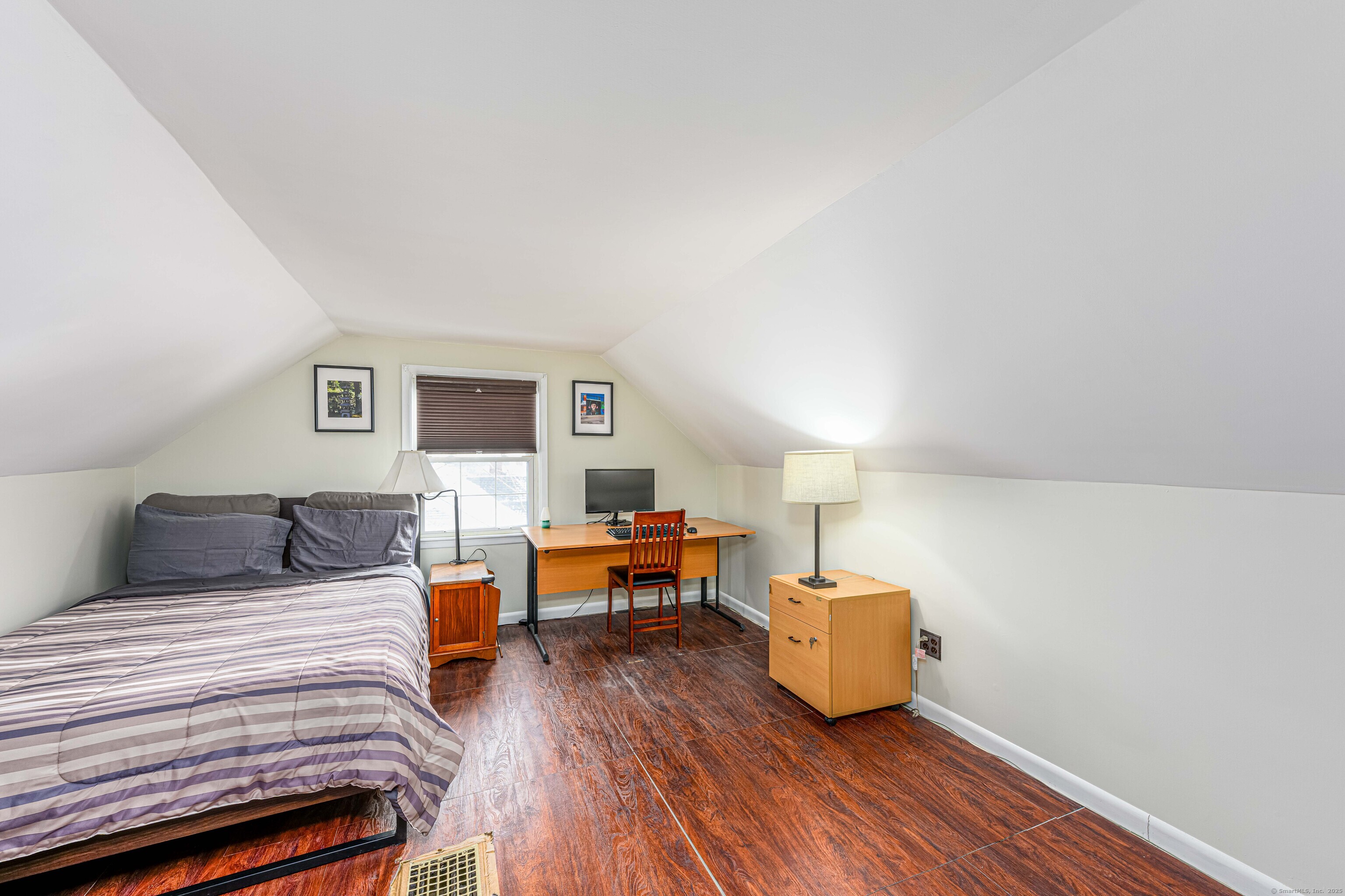 37 Robert Street, Hamden, Connecticut image 23