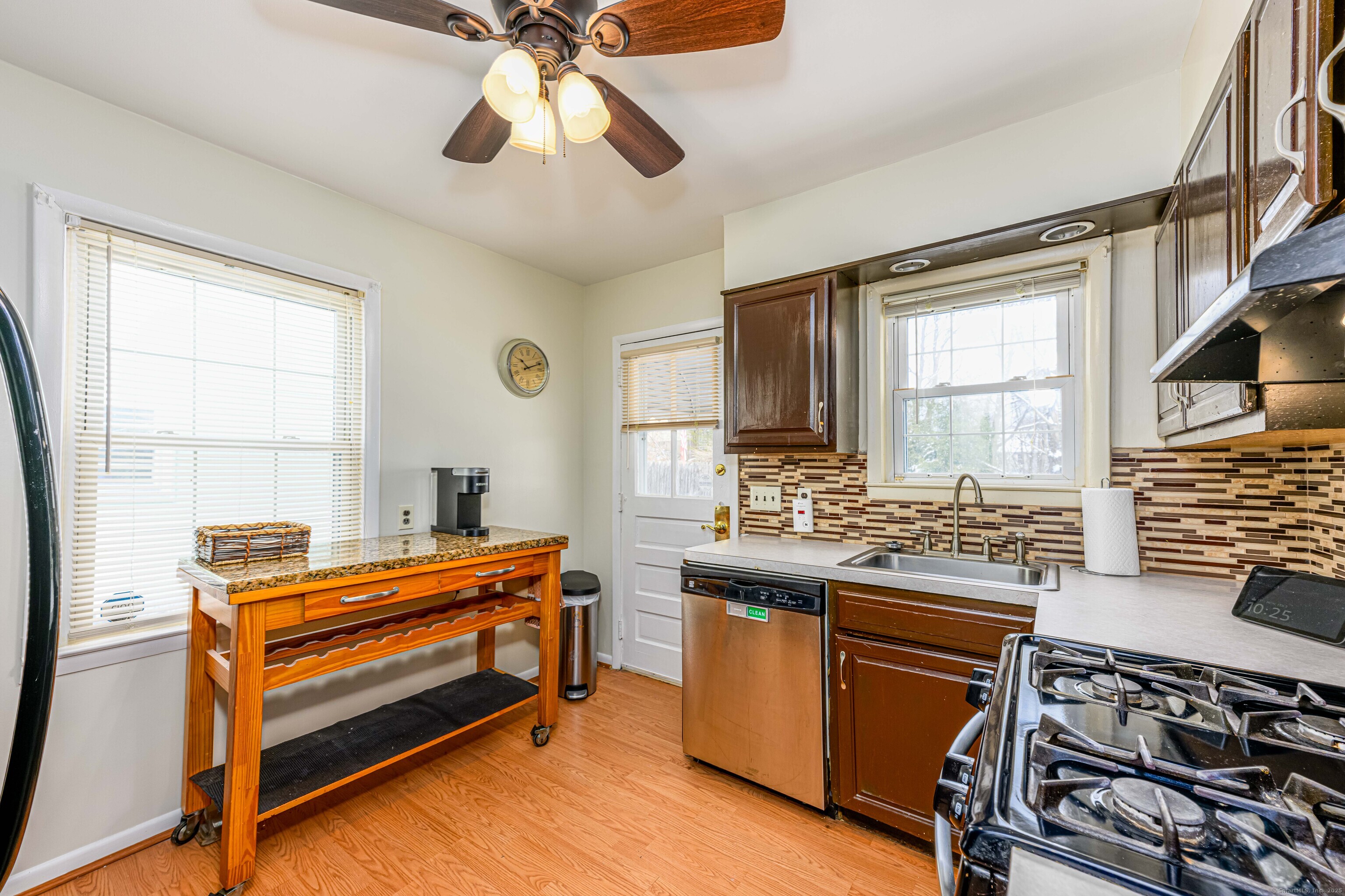 37 Robert Street, Hamden, Connecticut image 15