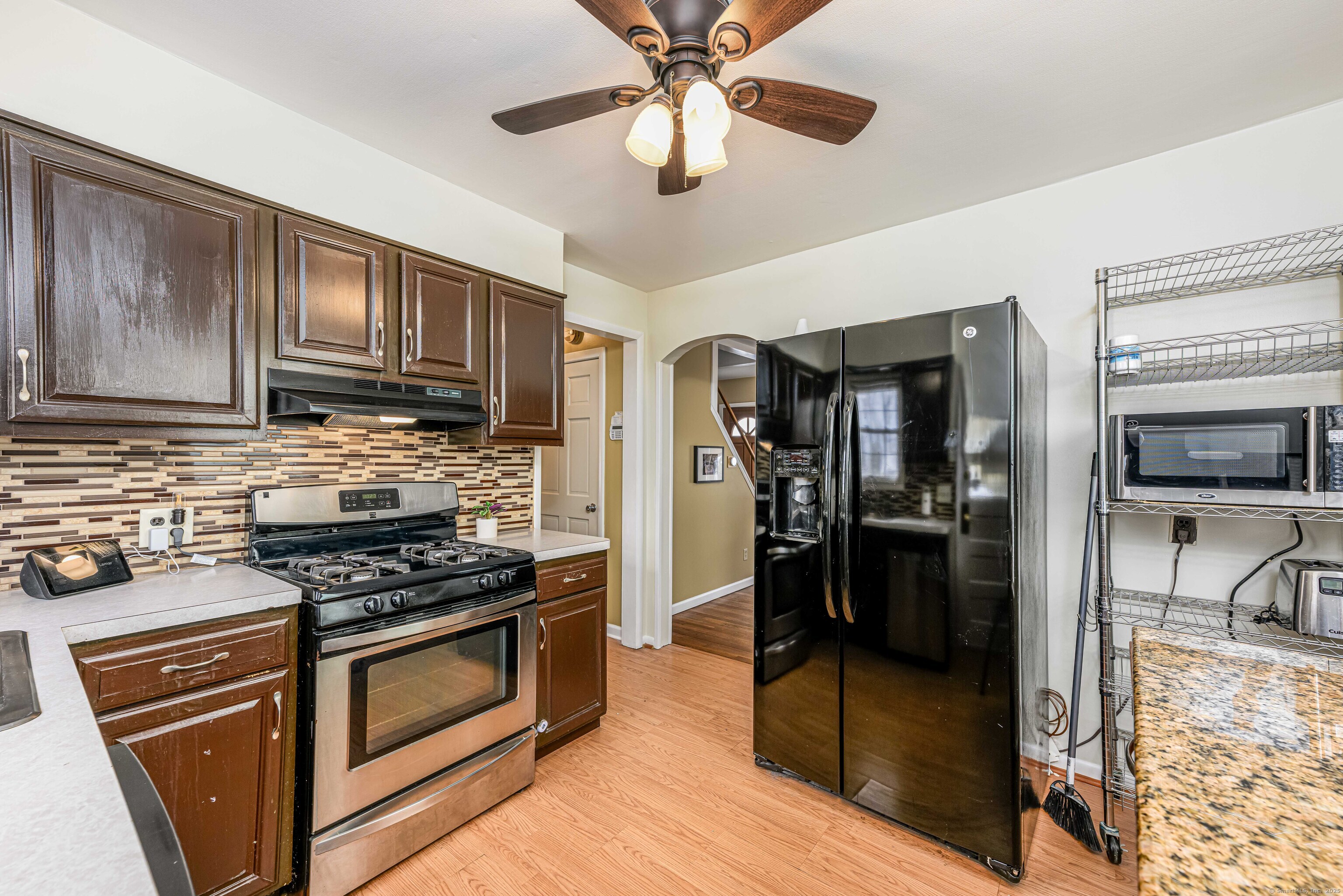 37 Robert Street, Hamden, Connecticut image 17
