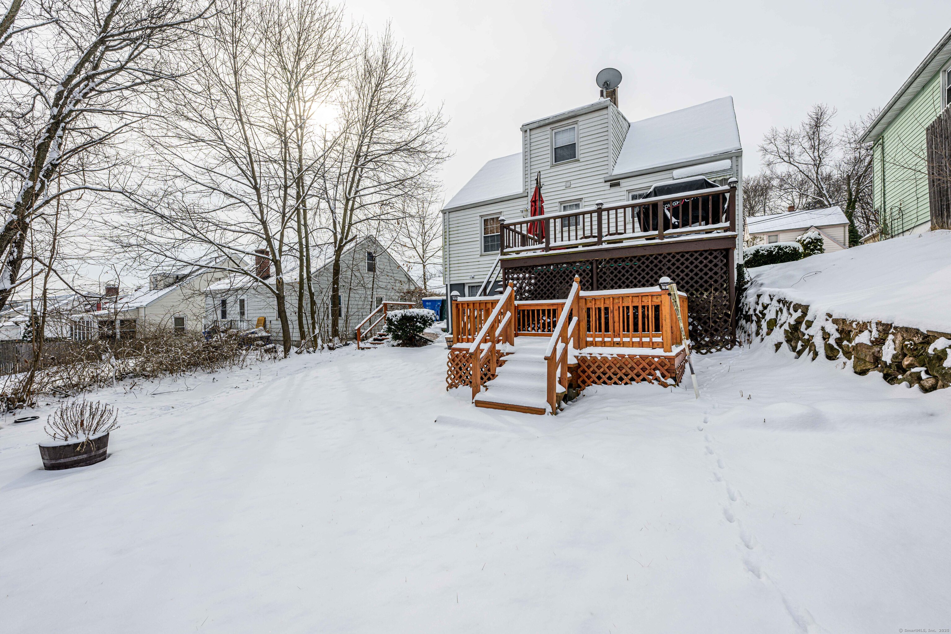37 Robert Street, Hamden, Connecticut image 2