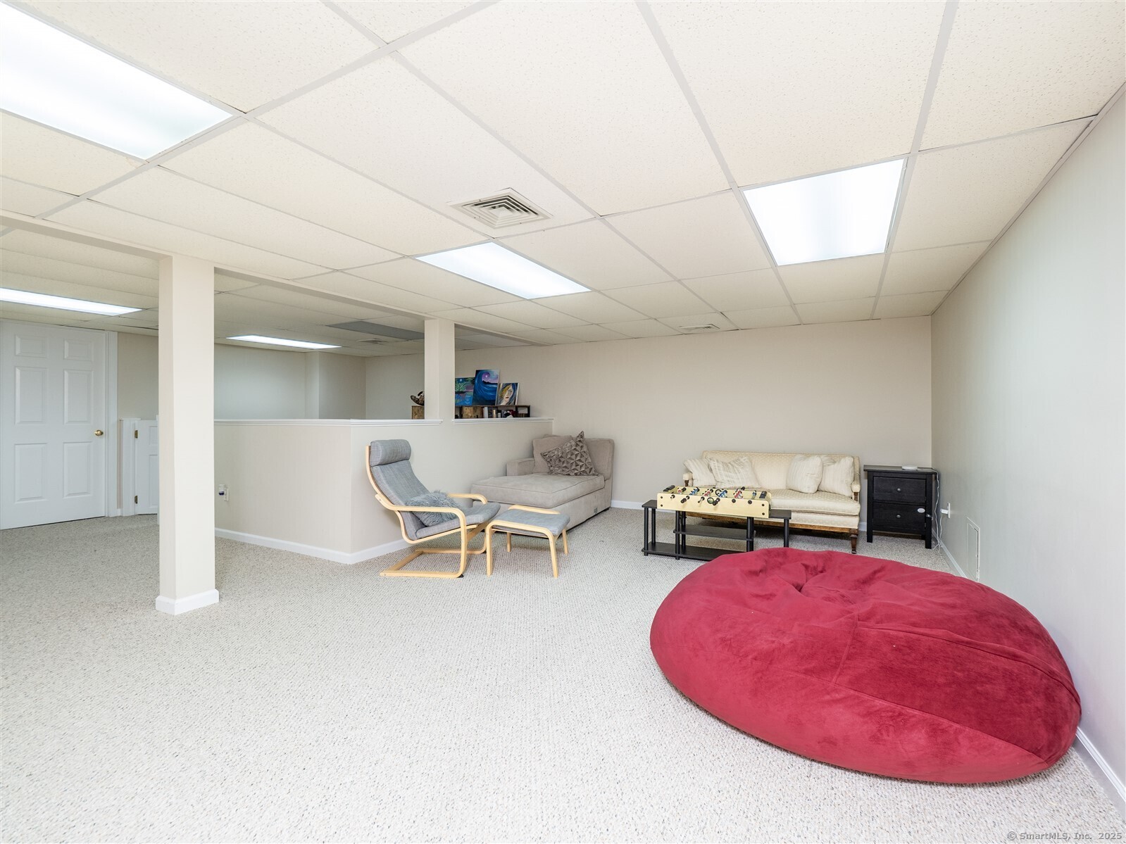 Wilton, Connecticut 06897, United States, 3 Bedrooms Bedrooms, ,3 BathroomsBathrooms,Residential,Active,166609