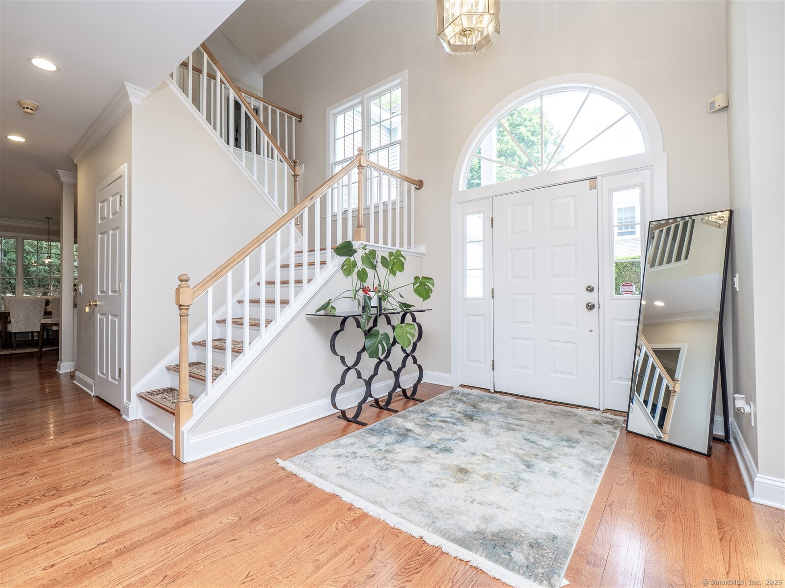 Wilton, Connecticut 06897, United States, 3 Bedrooms Bedrooms, ,3 BathroomsBathrooms,Residential,Active,166609