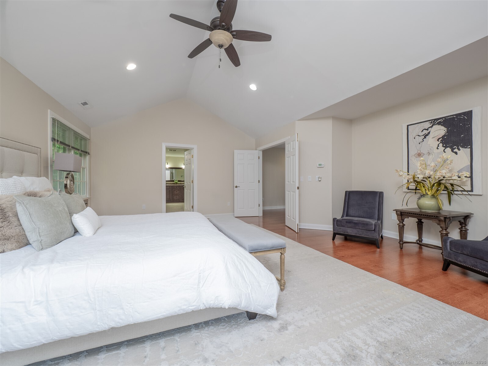 Wilton, Connecticut 06897, United States, 3 Bedrooms Bedrooms, ,3 BathroomsBathrooms,Residential,Active,166609