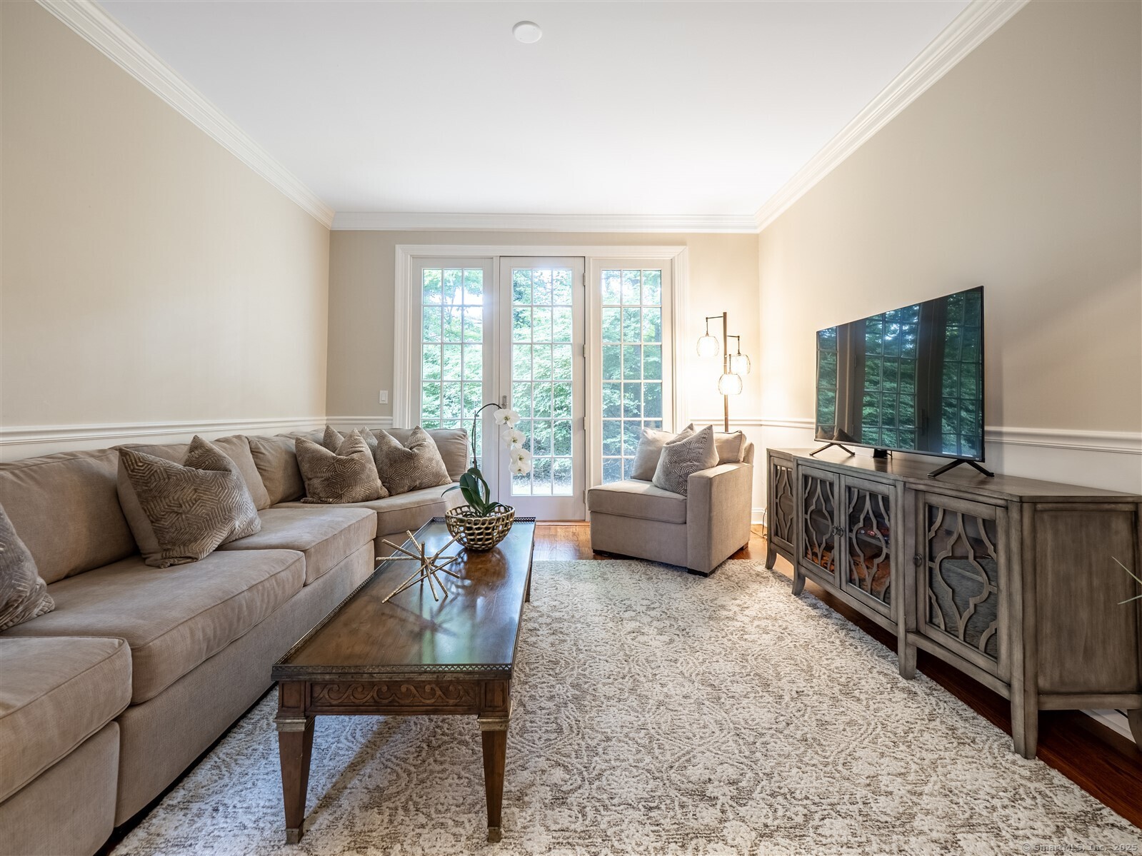 Wilton, Connecticut 06897, United States, 3 Bedrooms Bedrooms, ,3 BathroomsBathrooms,Residential,Active,166609