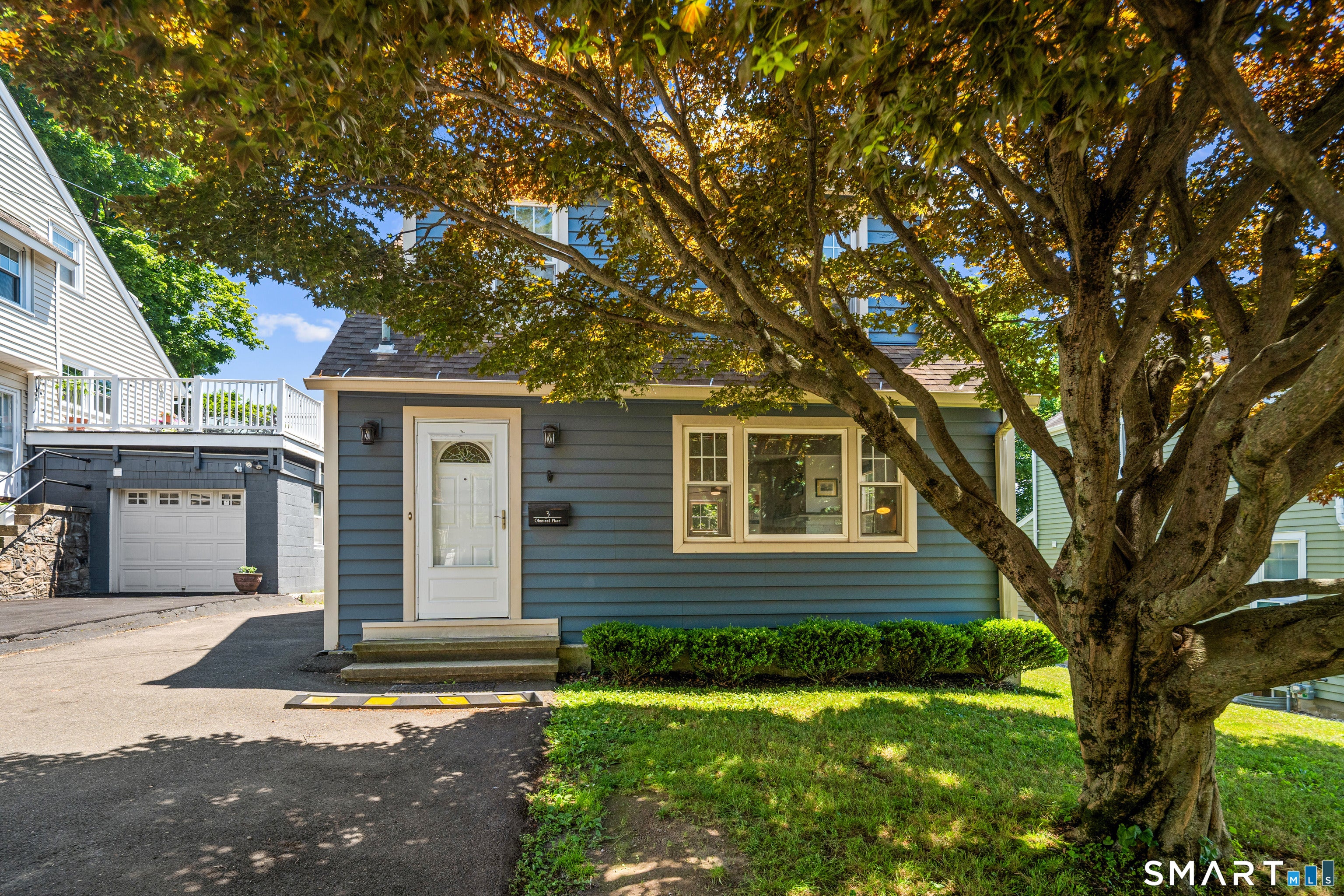 3 Olmstead Place