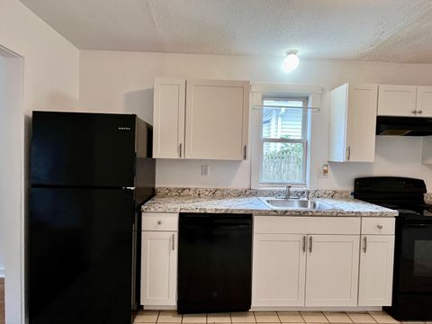 Tiny photo for 83 Lebanon Avenue #6, Colchester, CT 06415 (MLS # 24133361)