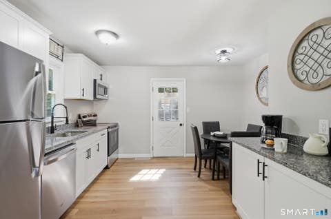 Photo of 16 Tunnel Hill Court, Lisbon, CT 06351 (MLS # 24187118)