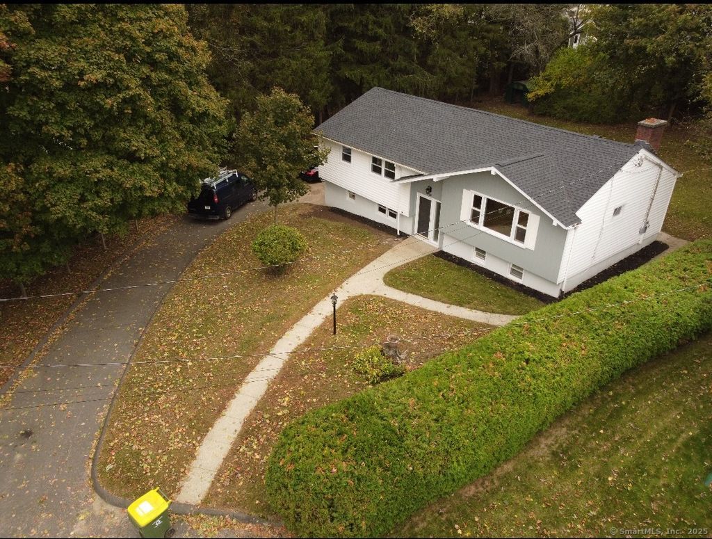Photo of 60 Gayfield Road, Waterbury, CT 06706 (MLS # 24134771)