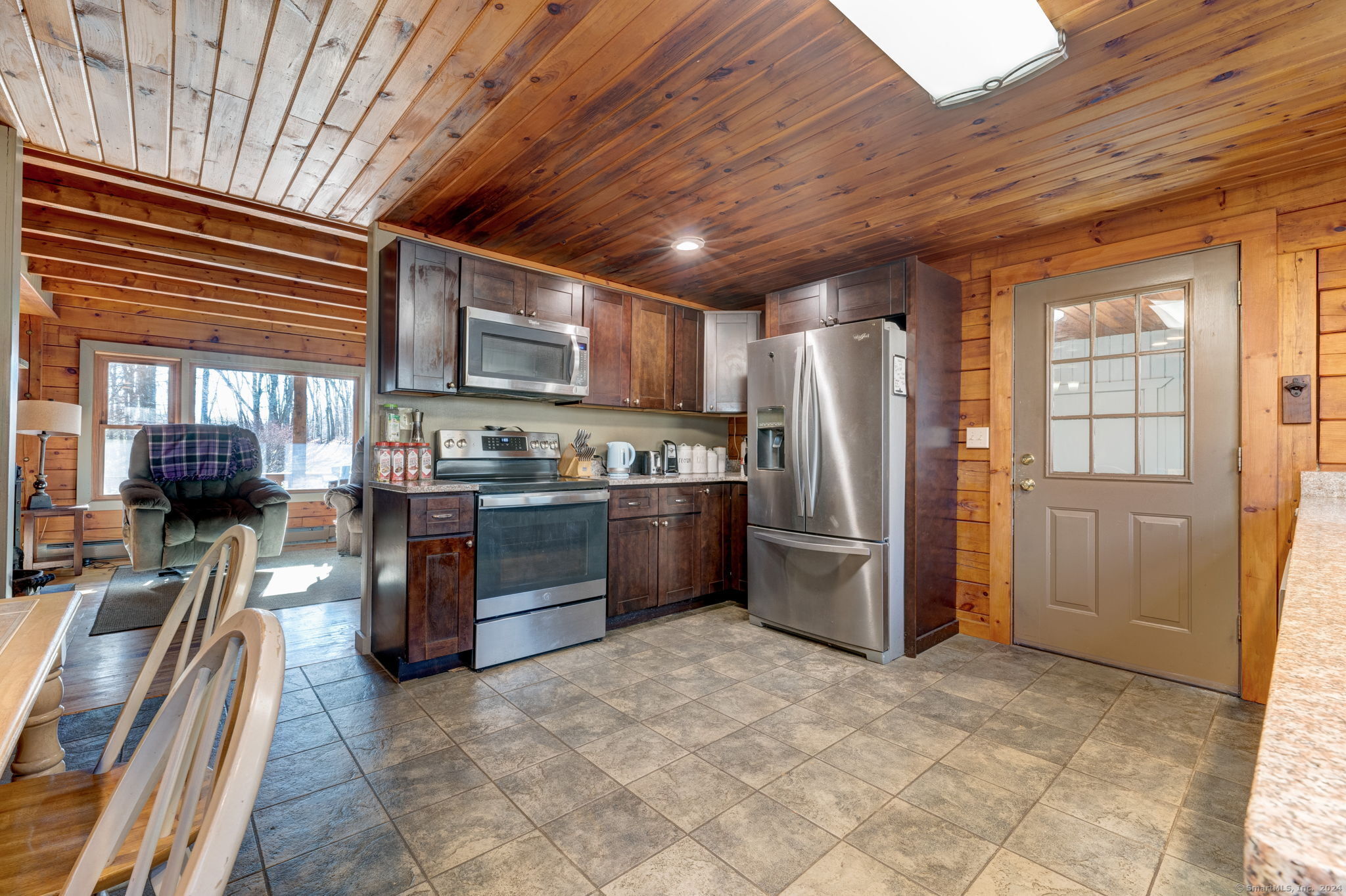 421 Lebanon Avenue, Colchester, Connecticut image 15