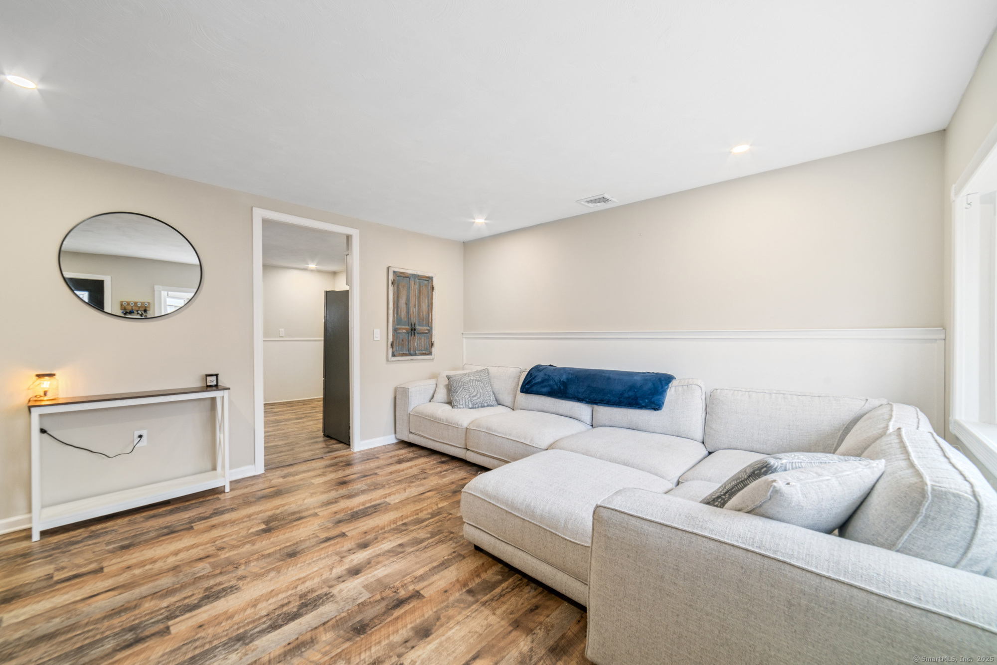 7 N Star Drive, Seymour, Connecticut image 3