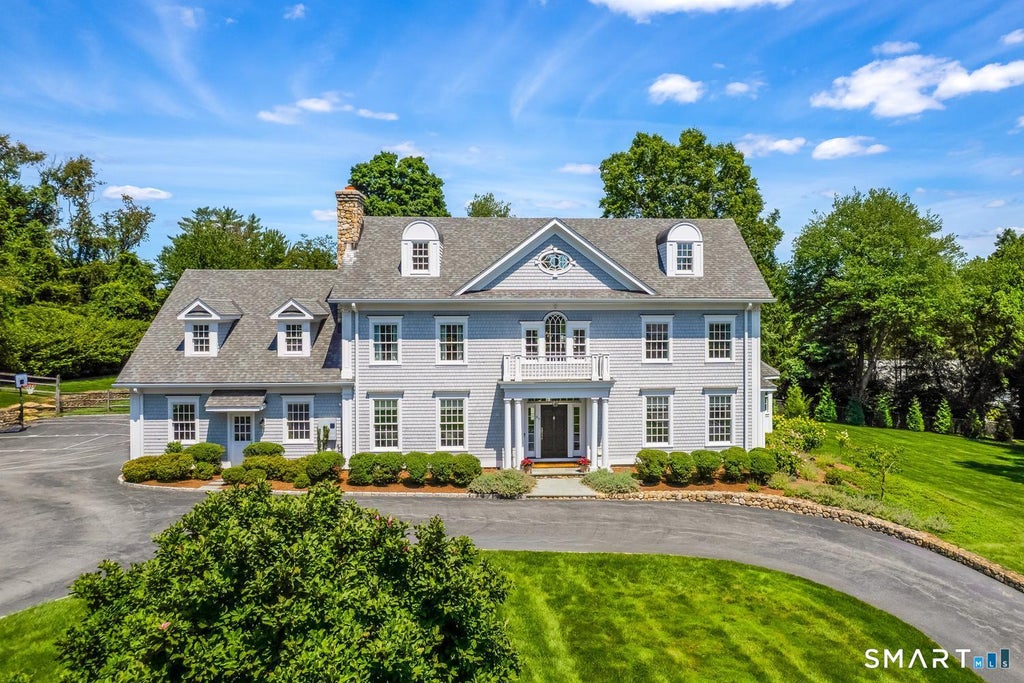 Photo of 67 Peach Hill Road, Darien, CT 06820 (MLS # 24191678)