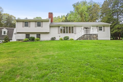 135 Warner Hill Road, Fairfield, CT 06890 - #: 24090576