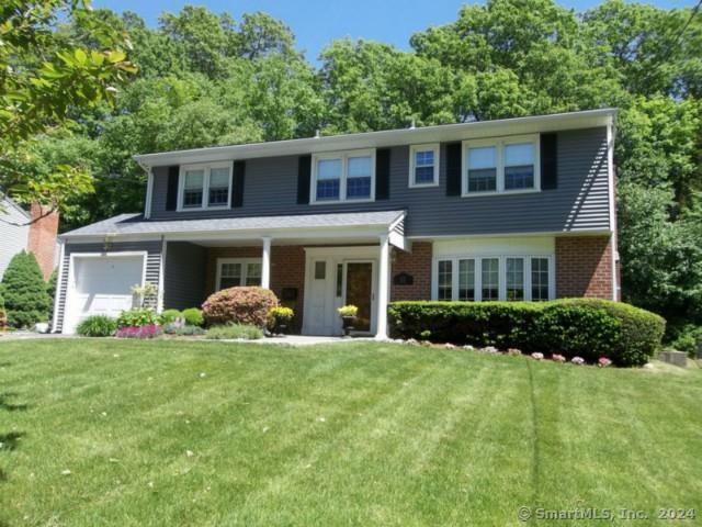 Rental Property at 55 Rolling Wood Drive, Stamford, Connecticut - Bedrooms: 3 
Bathrooms: 3 
Rooms: 8  - $5,000 MO.