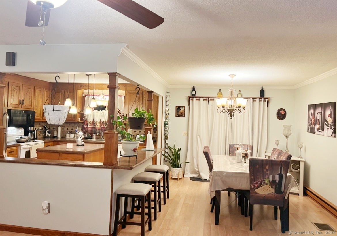 26 Mohican Lane, Bristol, Connecticut image 5