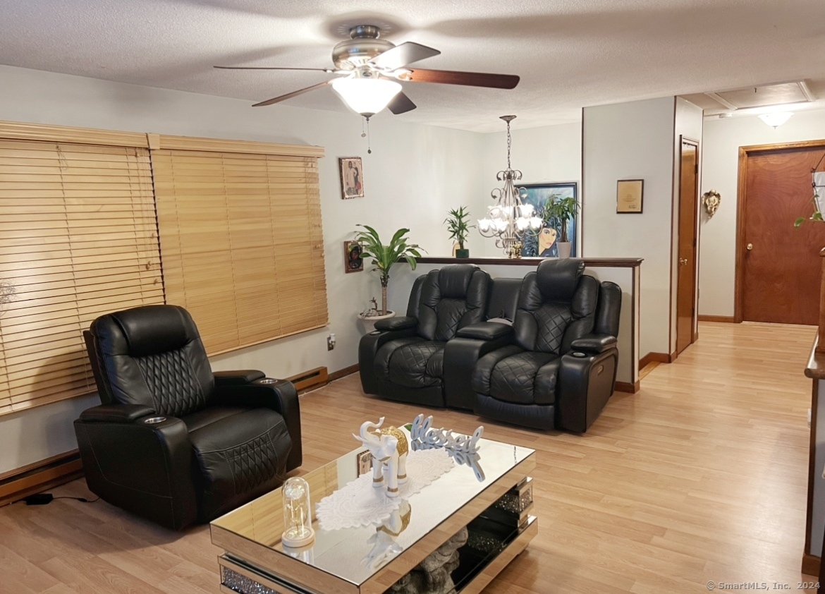 26 Mohican Lane, Bristol, Connecticut image 2