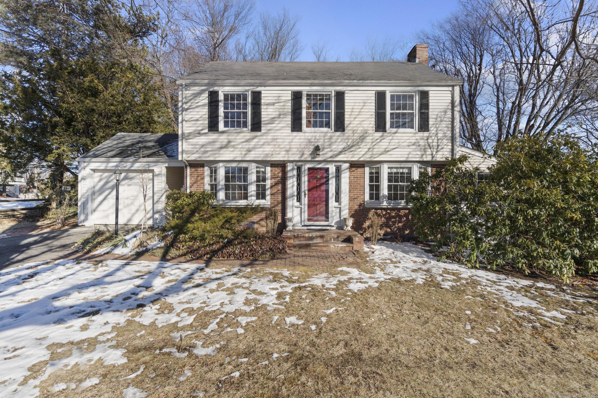 Property for Sale at Ridge Road, Wethersfield, Connecticut - Bedrooms: 3 
Bathrooms: 2 
Rooms: 7  - $339,900